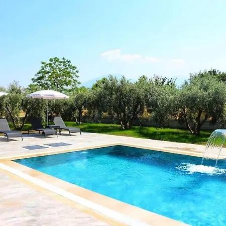 Villa Stone House *